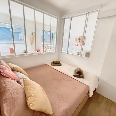 Apartmán Au Coeur De Avec Balcon Et A 10 Min A Pied