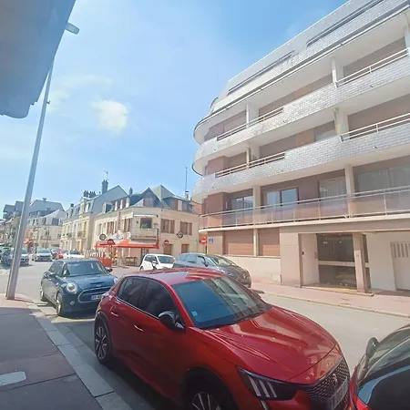 Au Coeur De Avec Balcon Et A 10 Min A Pied Apartament *