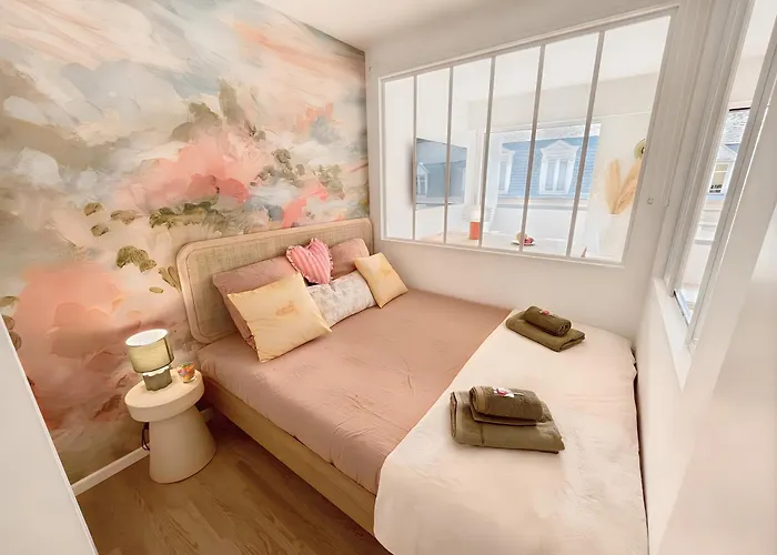 Au Coeur De Avec Balcon Et A 10 Min A Pied Deauville