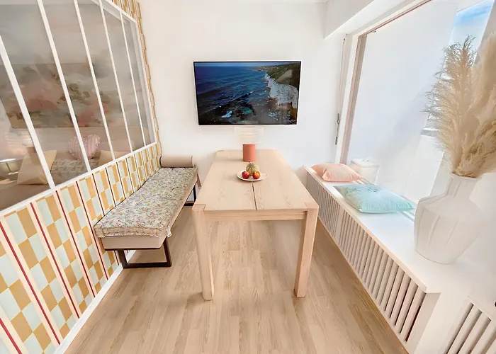 Au Coeur De Avec Balcon Et A 10 Min A Pied Apartament Deauville